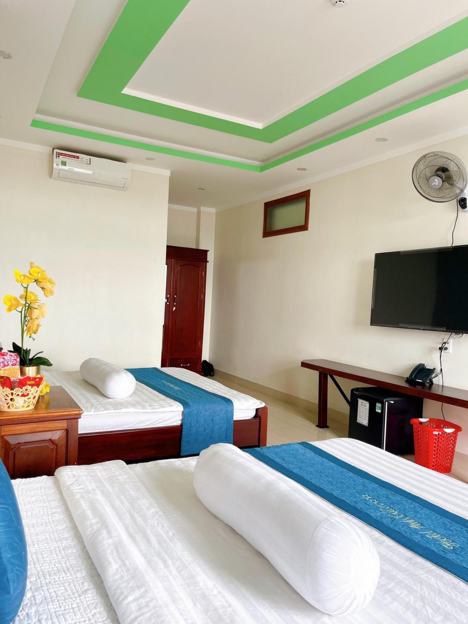Anh Tuan Hotel & Coffee - Pleiku, Gia Lai Luaran gambar